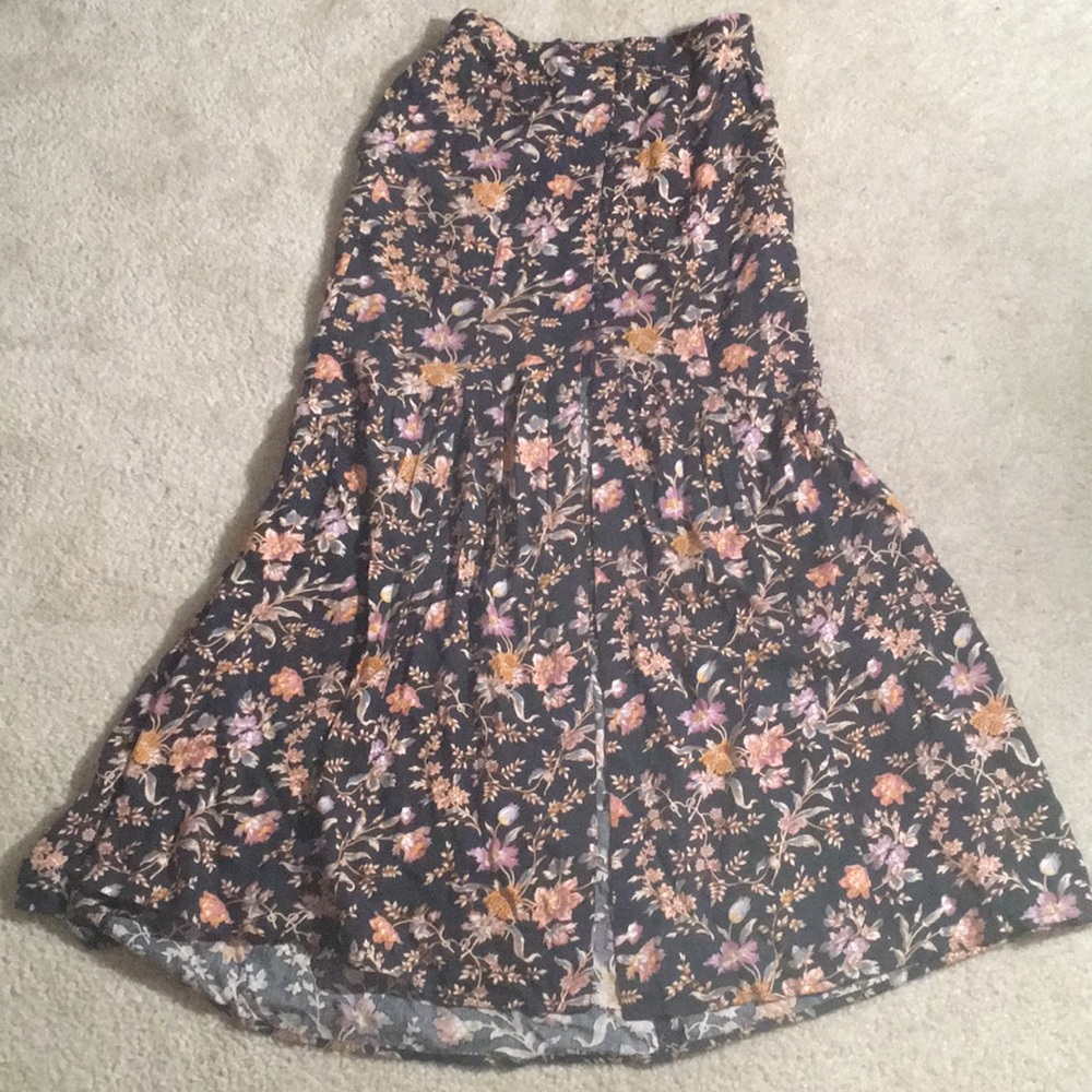 Maxi skirt